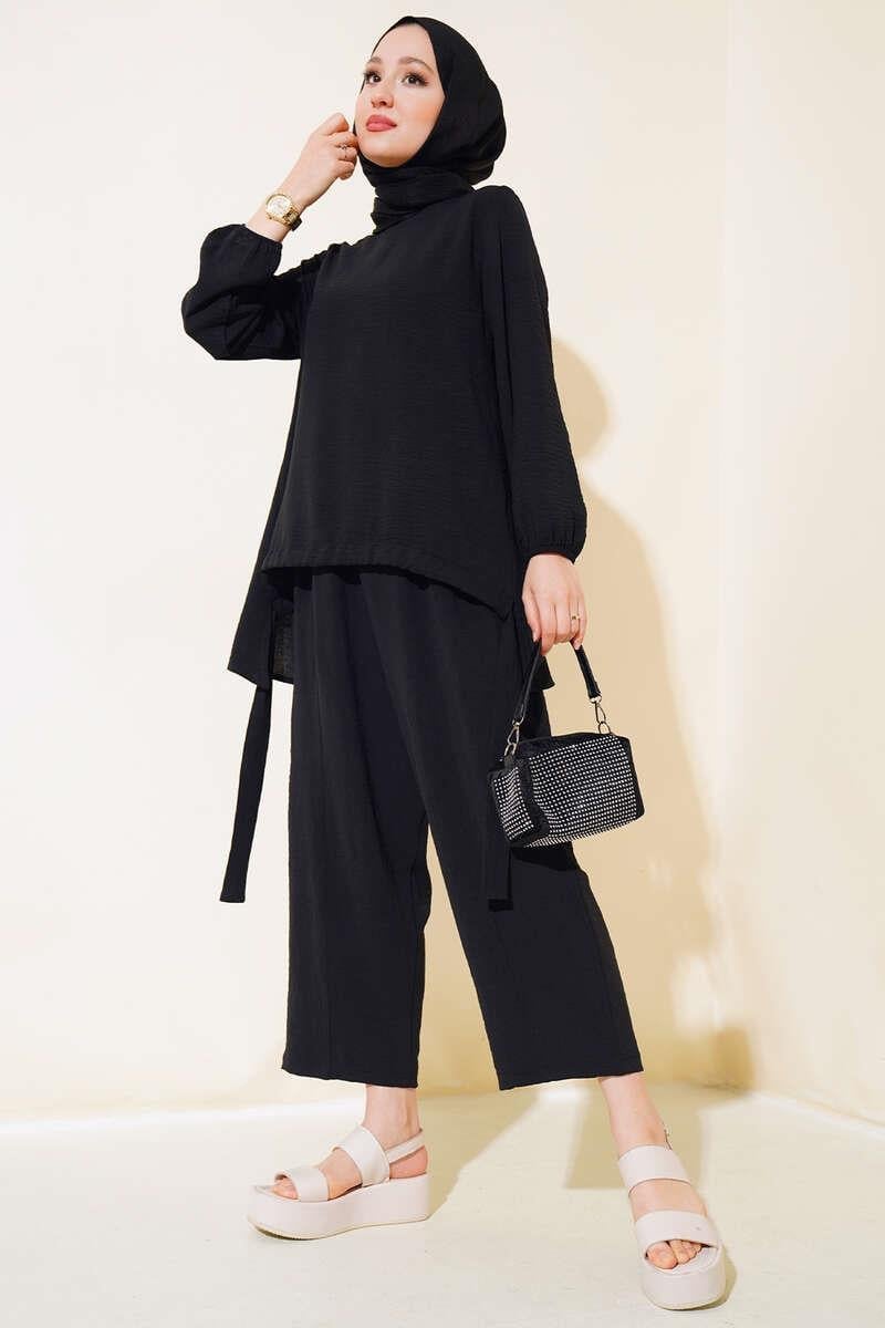 The Aerobin Two-Piece Tunic & Pants Set