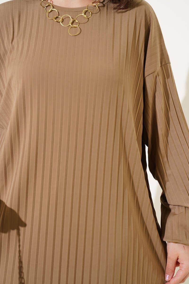 The Pleated Sandy Tunic 2-Piece Set