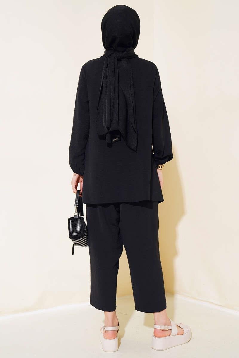 The Aerobin Two-Piece Tunic & Pants Set